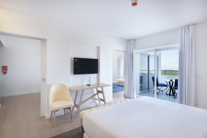 Royal Óbidos Scenic Resort