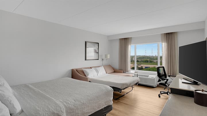 Hampton Inn & Suites by Hilton Toronto Markham