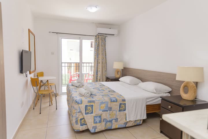 Alecos Hotel Apartments