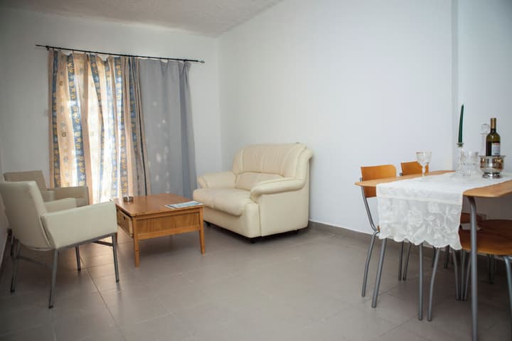 Alecos Hotel Apartments