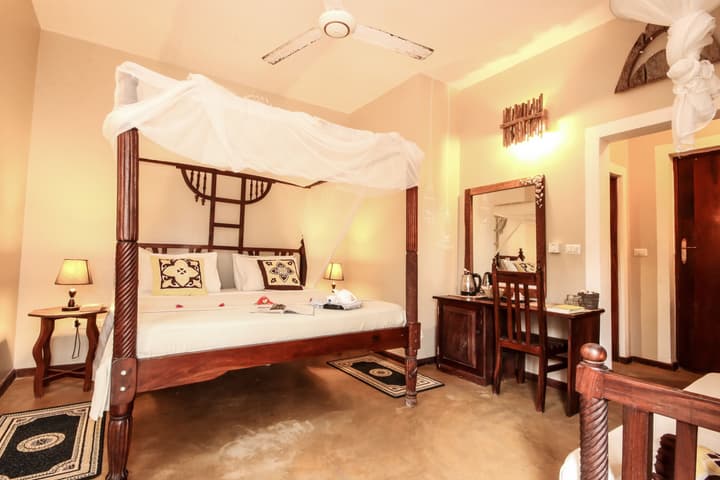 Sahari Zanzibar