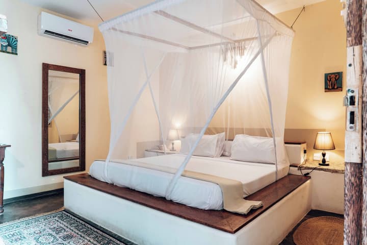 Sahari Zanzibar