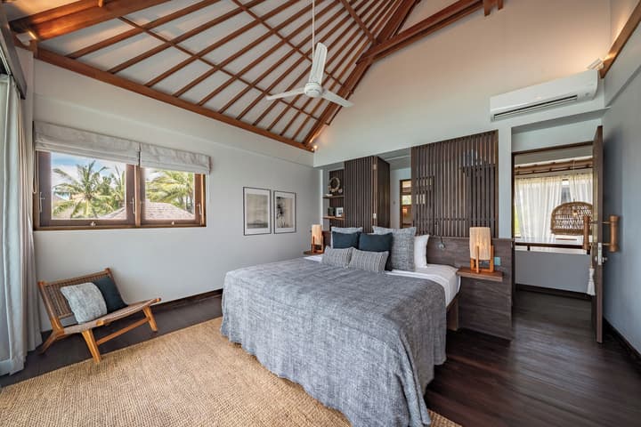 Batu Karang Lembongan Resort & Spa
