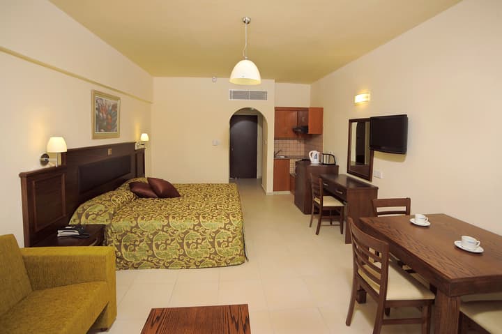 Euronapa Hotel