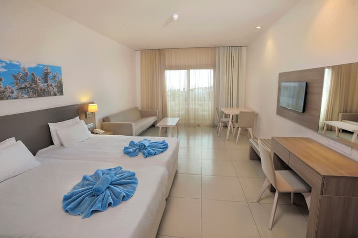 Euronapa Hotel