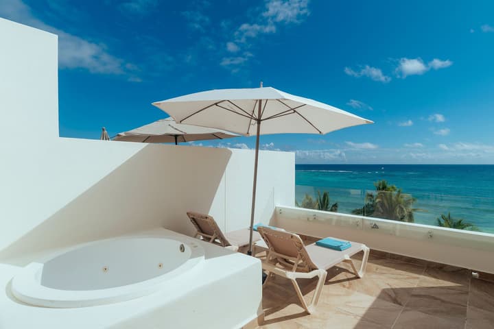 Akumal Bay Beach & Spa Resort All Inclusive