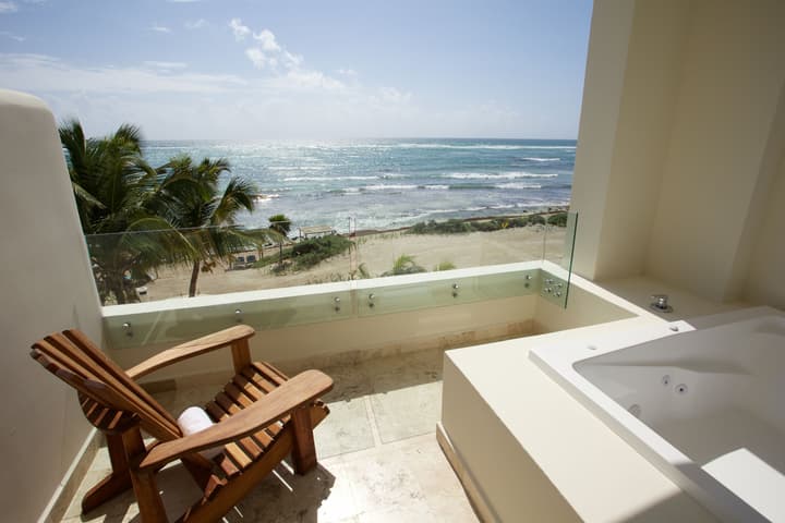Akumal Bay Beach & Spa Resort All Inclusive