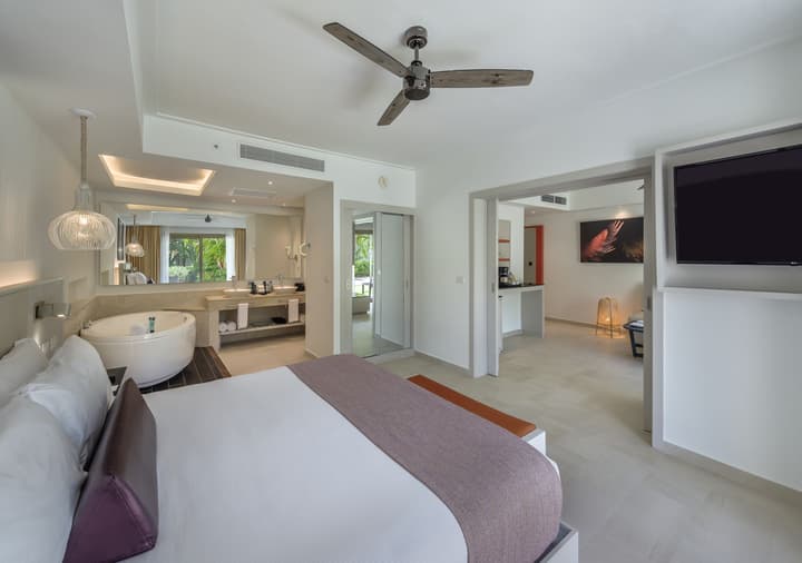 Royalton CHIC Punta Cana, An Autograph Collection All-Inclusive Resort & Casino – Adults Only