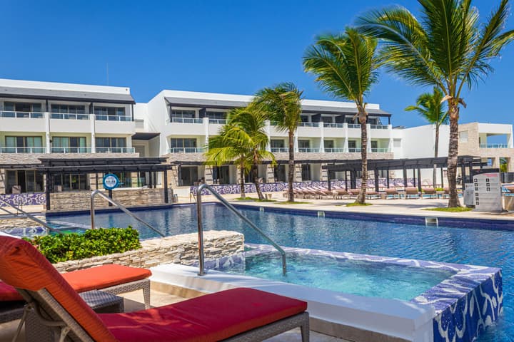 Royalton CHIC Punta Cana, An Autograph Collection All-Inclusive Resort & Casino – Adults Only
