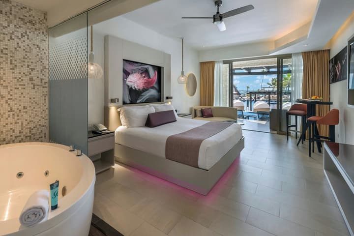 Royalton CHIC Punta Cana, An Autograph Collection All-Inclusive Resort & Casino – Adults Only