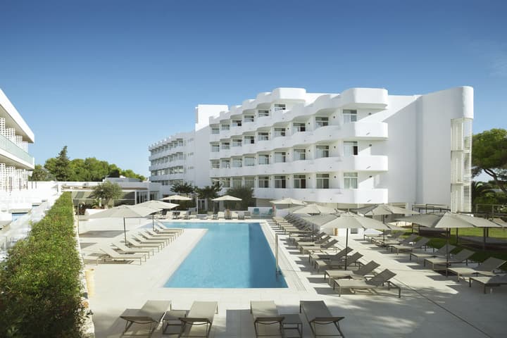 Inturotel Cala Esmeralda Beach Hotel & Spa - Adults Only