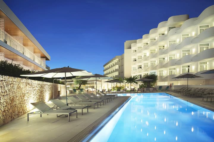 Inturotel Cala Esmeralda Beach Hotel & Spa - Adults Only