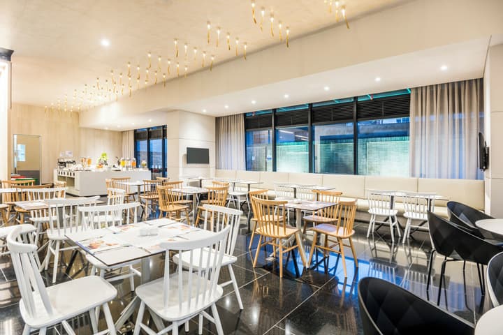 Holiday Inn Express & Suites Bogota DC