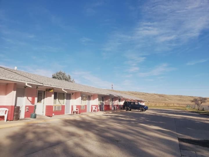Budget Inn Express