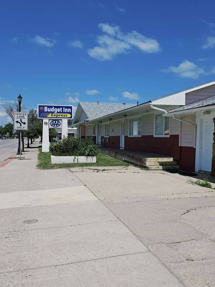 Budget Inn Express