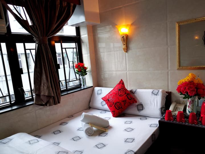 Manila Hotel - Hostel