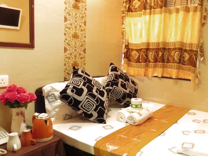 Manila Hotel - Hostel