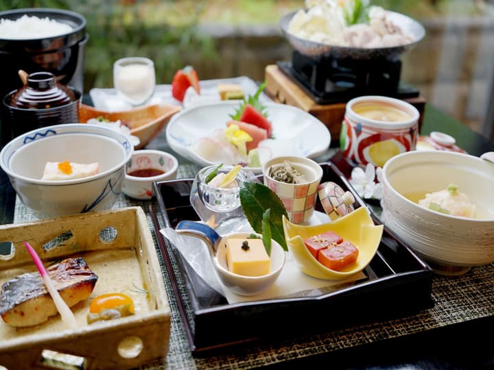 Hakone Pax Yoshino
