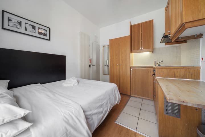 Studios 2 Let North Gower