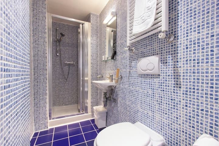 Studios 2 Let North Gower