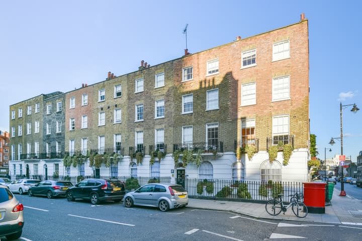 Studios 2 Let North Gower