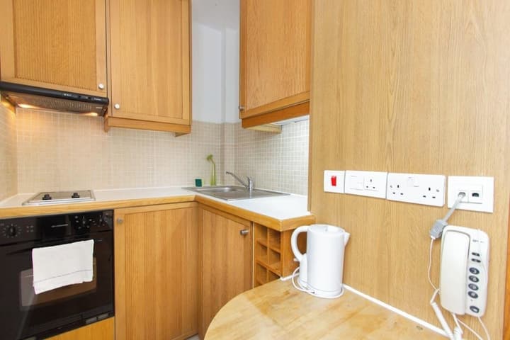 Studios 2 Let North Gower