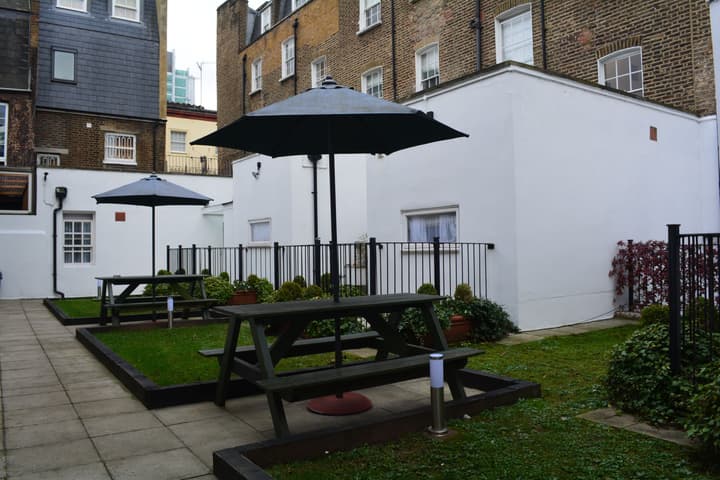 Studios 2 Let North Gower