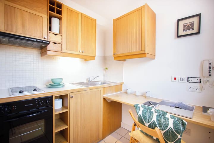 Studios 2 Let North Gower