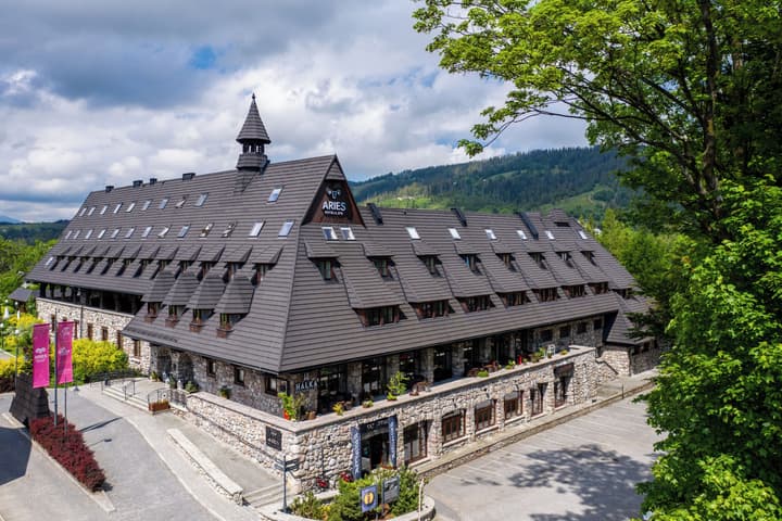 ARIES Hotel & SPA