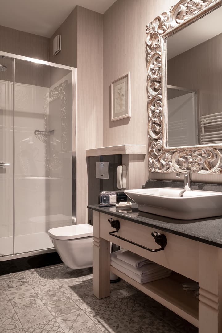 ARIES Hotel & SPA