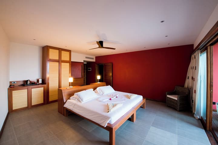 The Barefoot Eco Hotel
