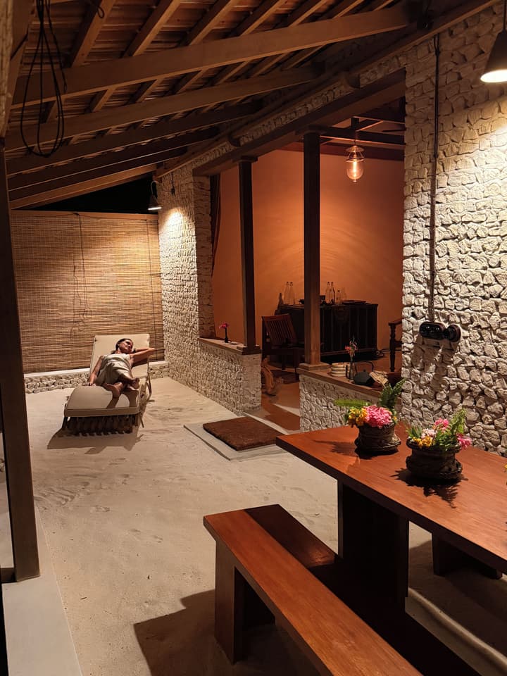 The Barefoot Eco Hotel