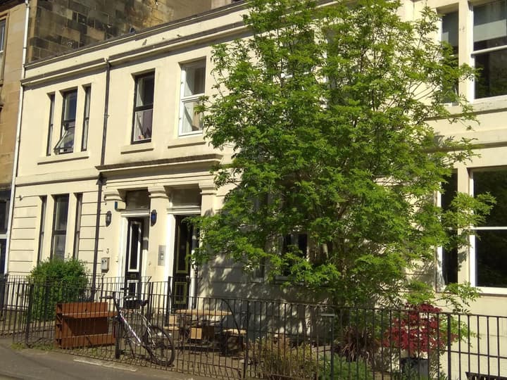 Glasgow House