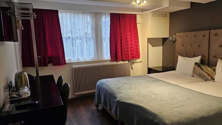 Quentin Leidse Square Hotel