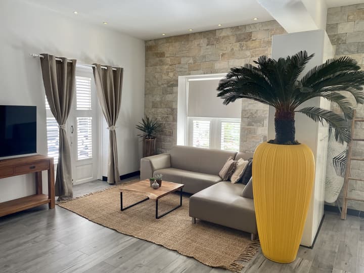 Saint Tropez Boutique Hotel