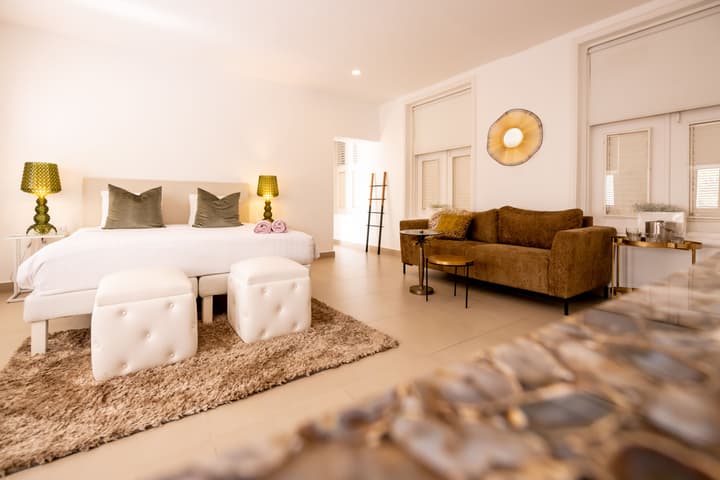 Saint Tropez Boutique Hotel