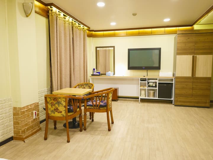 Andong Park Hotel