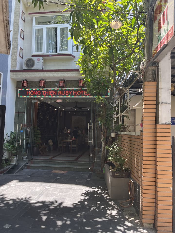 Ruby Hotel