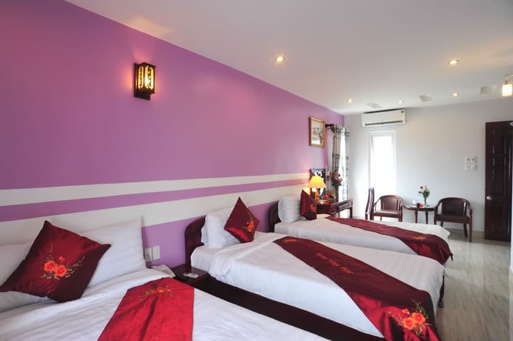Ruby Hotel