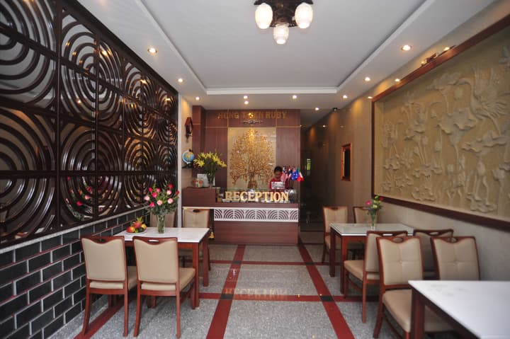 Ruby Hotel