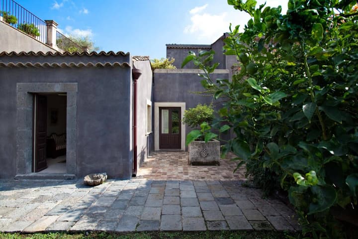Casa la Carrubbazza