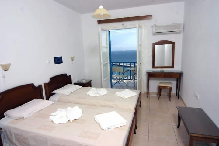 Arkas Inn