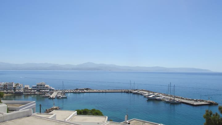 Arkas Inn