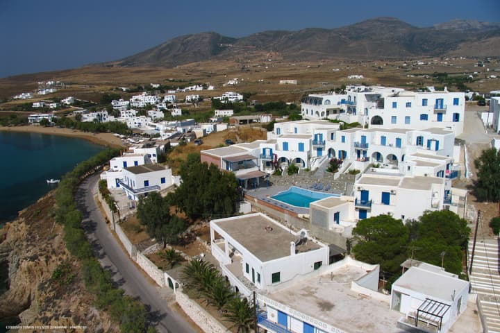 Arkas Inn