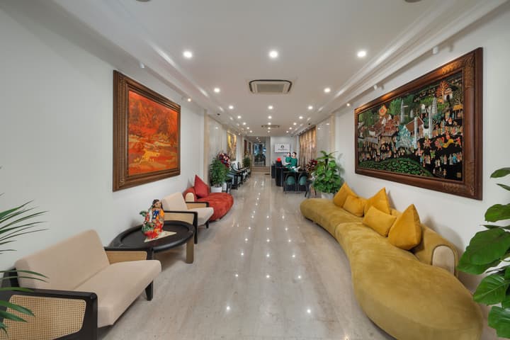 SQ HANG GAI HOTEL & SPA