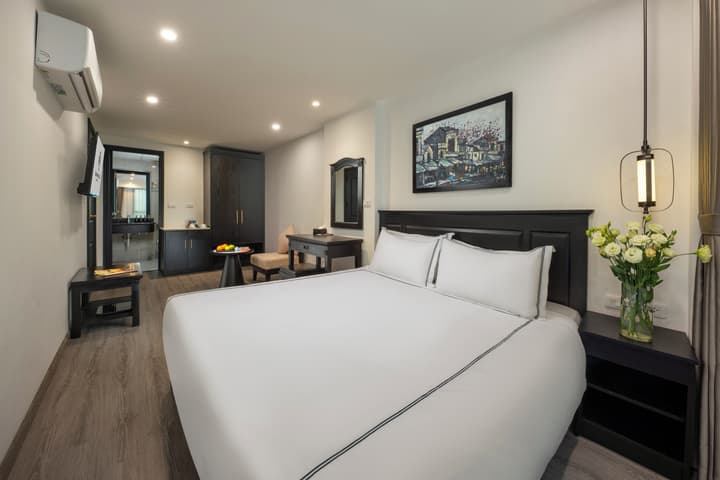 SQ HANG GAI HOTEL & SPA