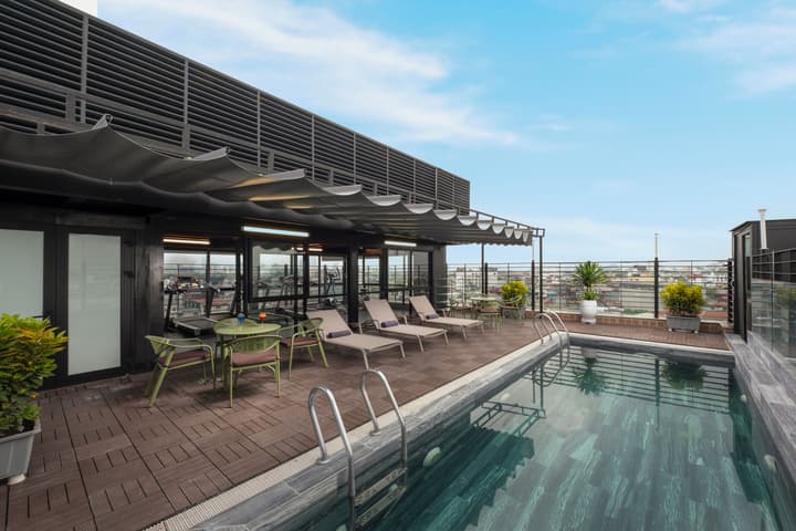 SQ HANG GAI HOTEL & SPA
