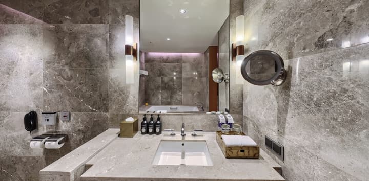 Lotte Hotel Hanoi