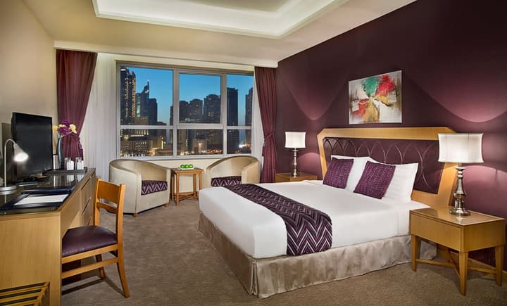 ARMADA  AVENUE HOTEL