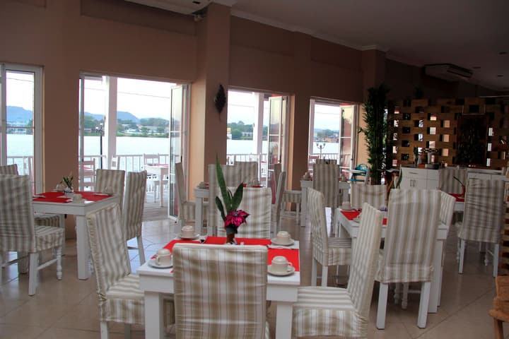Ramada Tikal Isla De Flores Hotel